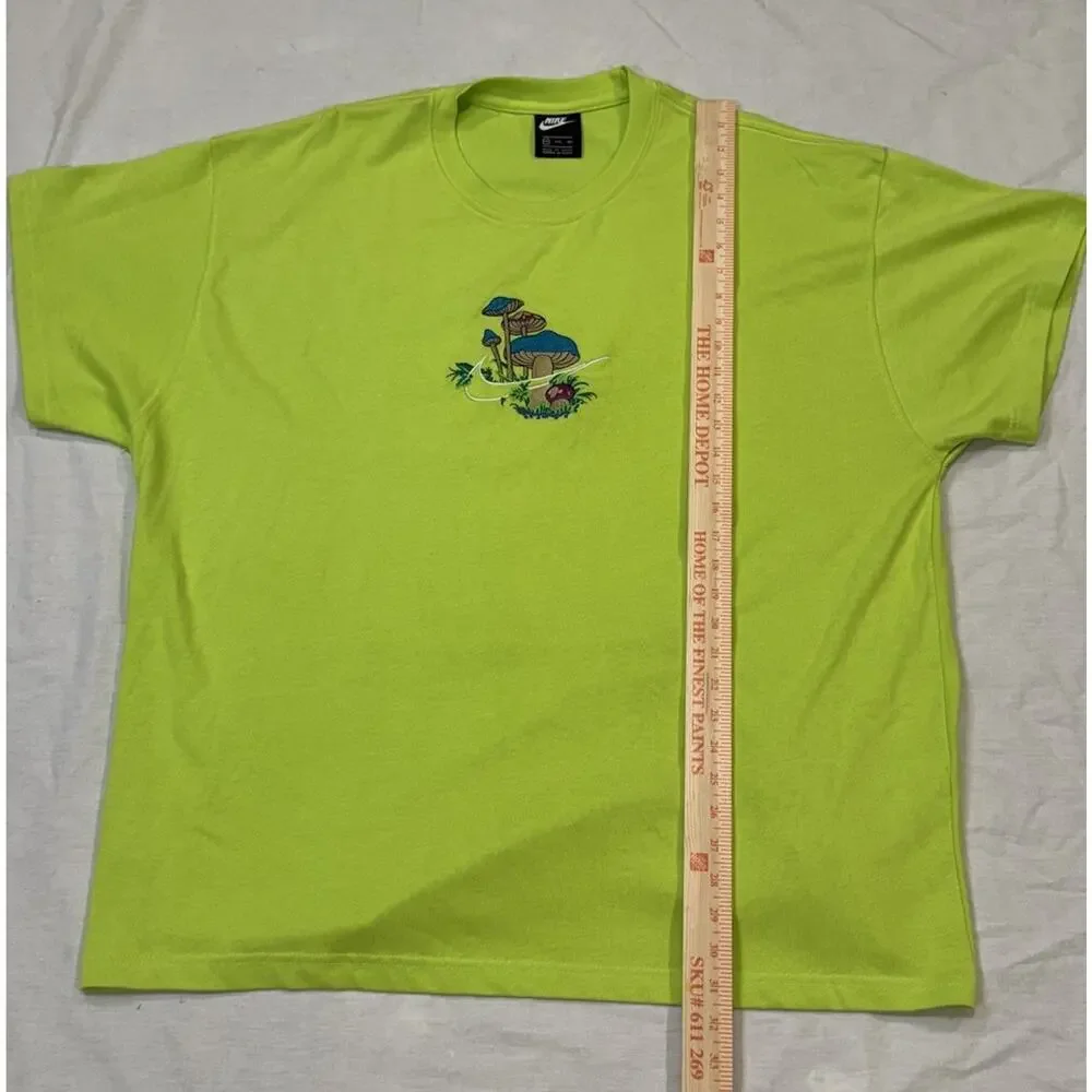 Nike Shirt Mens 2XL Rare Neon Green Sportswear Mushroom Embroidered Crew Neck - Picture 4 of 12
